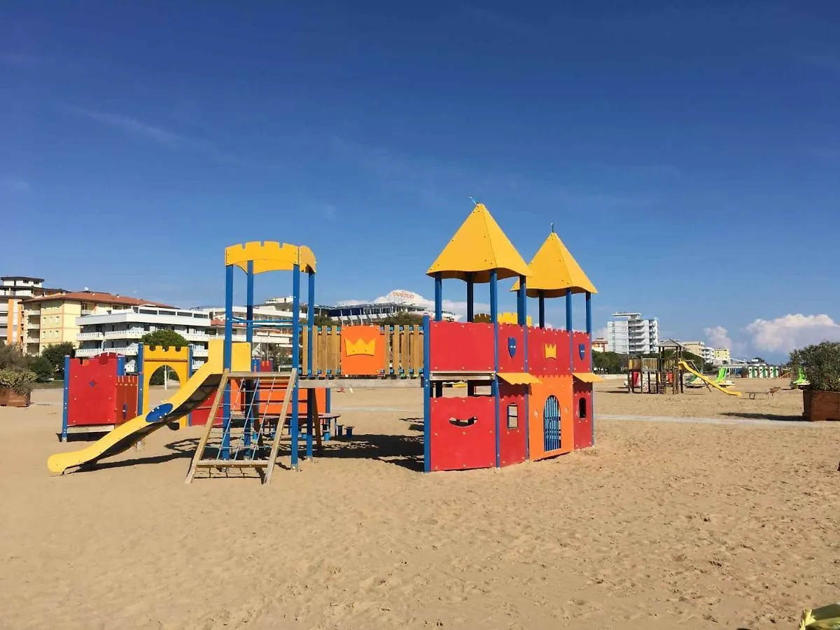 Apartment In Bibione 38306 Italy